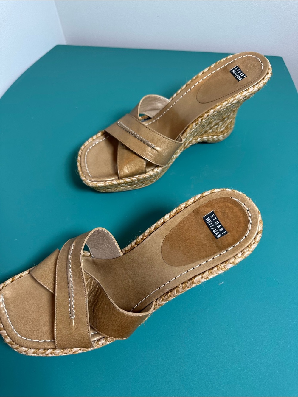 Stuart Weitzman Tan sandal wedge heels - Picture 3 of 6
